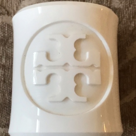 Tory Burch Cuff White lucite - Picture 2 of 15